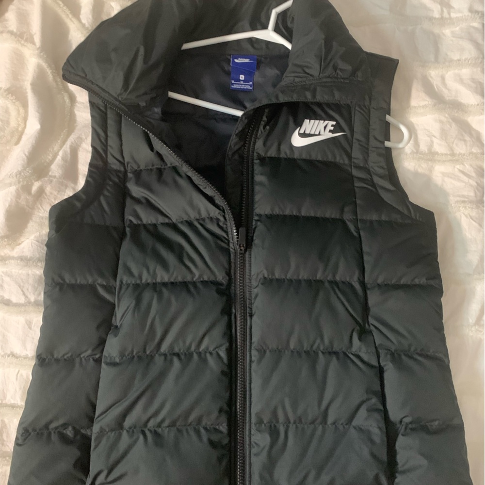 Women’s Nike puffer vest